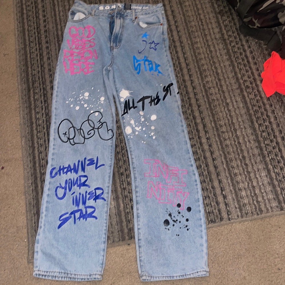 woman’s pants